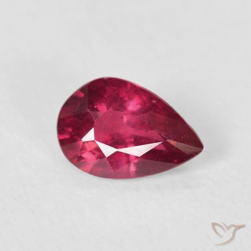 Rubí Rojo sangre natural de 0.94 ct, En forma de pera, VS-SI