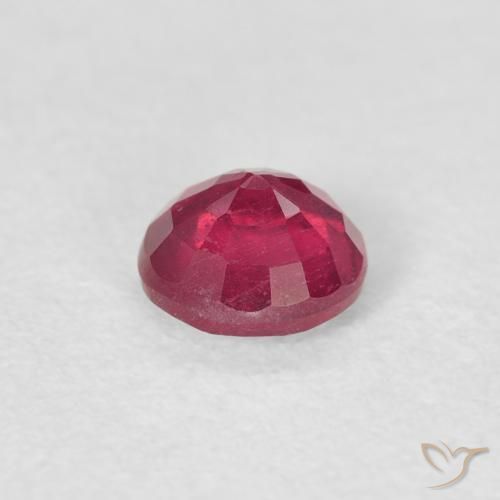 Rubí Rojo medio natural de 0.81 ct, Redondo, VS