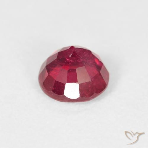 Rubí Rojo medio natural de 0.99 ct, Redondo, VS