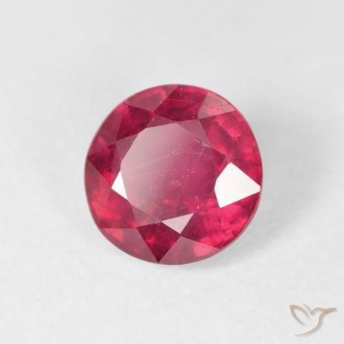 Rubí Rojo medio natural de 1.44 ct, Redondo, VS