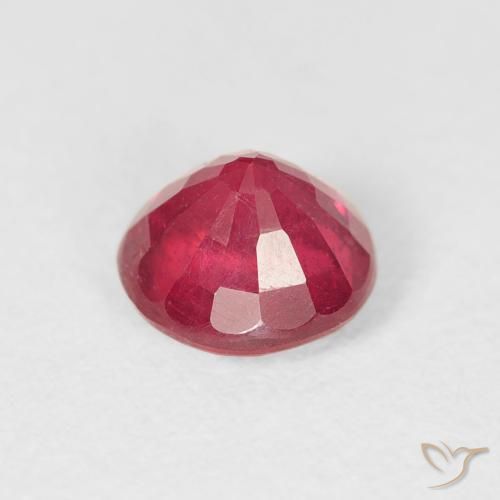 Rubí Rojo medio natural de 1.26 ct, Redondo, VS