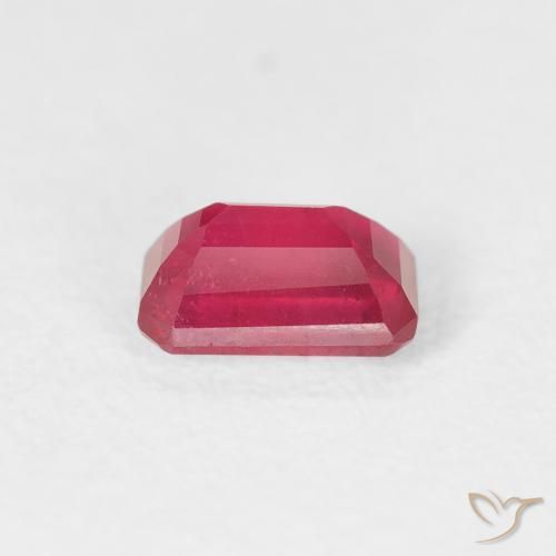 Rubí Rojo rosado natural de 0.90 ct, Corte Octágono / Esmeralda, VS