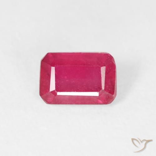 0.86ct Natural Rojo medio Rubí, corte esmeralda, VS