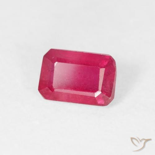 Rubí Rojo medio natural de 0.86 ct, Corte Octágono / Esmeralda, VS