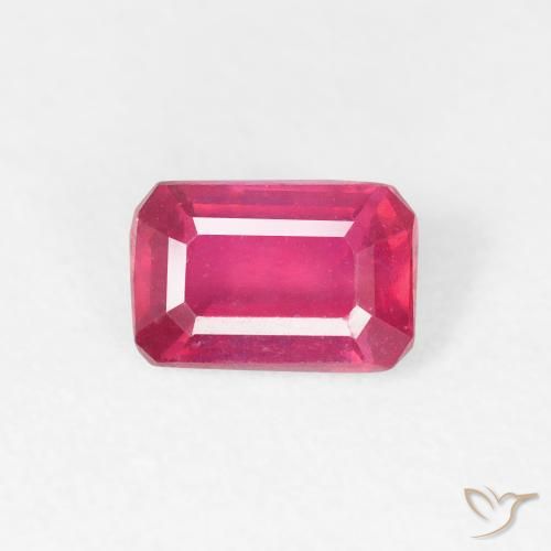 0.77ct Natural Rojo medio Rubí, corte esmeralda, VS