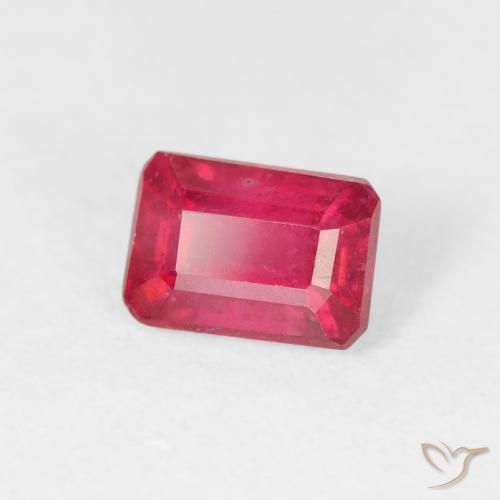Rubí Carmesí intenso natural de 1.05 ct, Corte Octágono / Esmeralda, VS