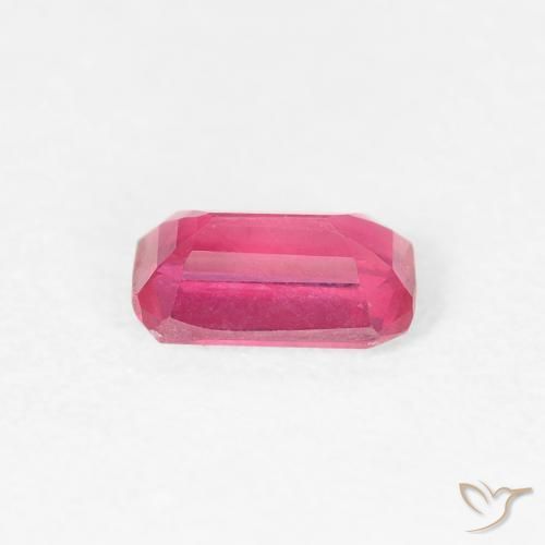 Rubí Rojo rosado natural de 0.67 ct, Corte Octágono / Esmeralda, VS