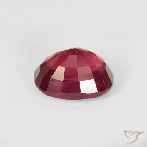Rubí Rojo sangre natural de 2.23 ct, Ovalada, VS-SI