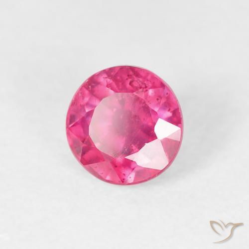Rubí Rosado medio natural de 0.87 ct, Redondo, VS