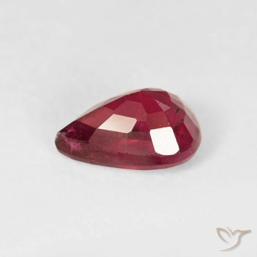 Rubí Rojo medio natural de 1.08 ct, En forma de pera, VS-SI