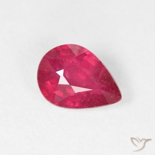 Rubí Carmesí intenso natural de 0.86 ct, En forma de pera, VS-SI
