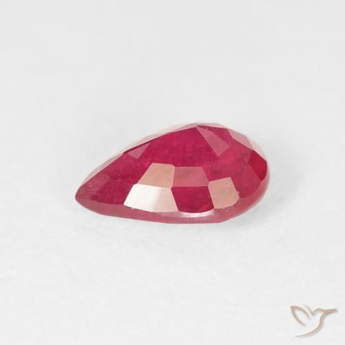 Rubí Carmesí intenso natural de 0.86 ct, En forma de pera, VS-SI