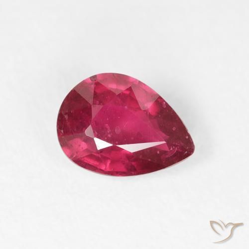 Rubí Rojo medio natural de 1.02 ct, En forma de pera, VS-SI