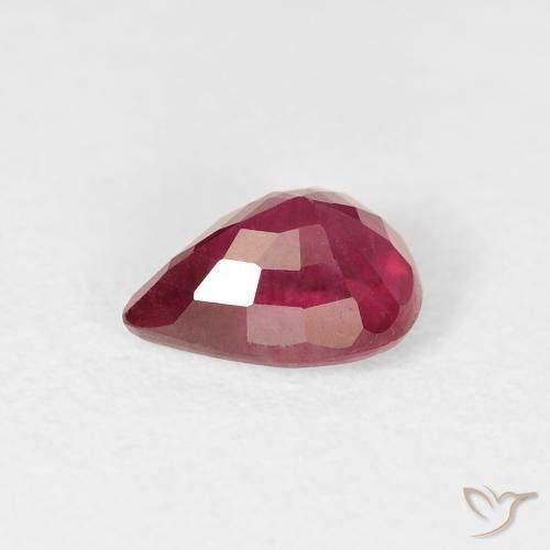 Rubí Rojo medio natural de 1.04 ct, En forma de pera, VS-SI