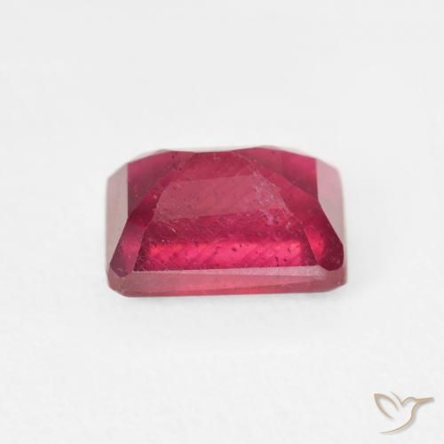 Rubí Rojo sangre natural de 2.82 ct, Corte Octágono / Esmeralda, VS