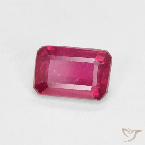 Rubí Rosado intenso natural de 0.82 ct, Corte Octágono / Esmeralda, VS-SI