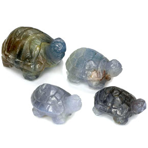 Gemas de zafiro multicolor natural de  ct, forma elegante, opaco
