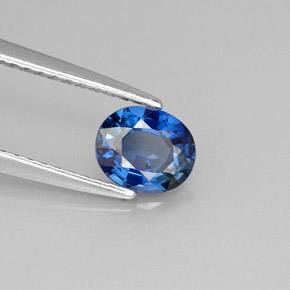 Zafiro azul natural de 0,79 ct, corte óvalo, VS