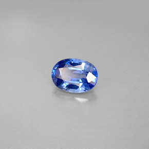 Zafiro azul natural de 1,15 ct, corte óvalo, VS