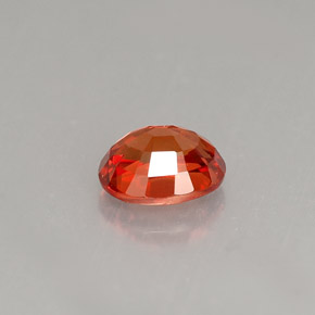 Zafiro naranja natural de 0,90 ct, corte óvalo, VS