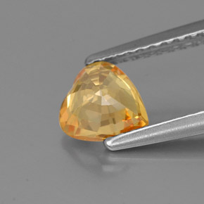 Zafiro amarillo natural de 0,89 ct, forma de corazón, VS