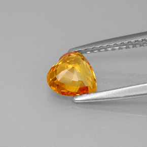 Zafiro naranja natural de 0,84 ct, forma de corazón, VVS-VS