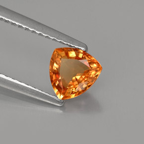 Zafiro naranja natural de 0,87 ct, trillón, VS