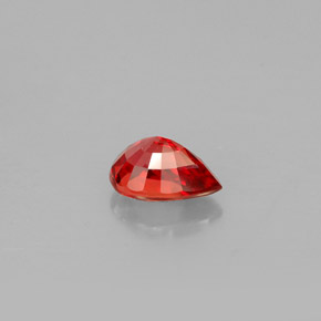 Zafiro naranja natural de 0,59 ct, en forma de pera, VS
