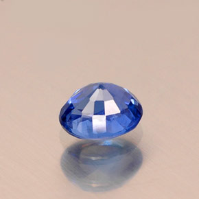 Zafiro azul natural de 0,58 ct, corte óvalo, VS