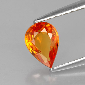 Zafiro naranja natural de 0,87 ct, en forma de pera, VS
