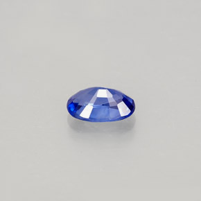 Zafiro azul natural de 0,61 ct, corte óvalo, VVS