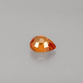 Zafiro naranja natural de 0,61 ct, en forma de pera, VVS