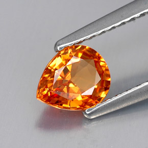 Zafiro naranja natural de 0,69 ct, en forma de pera, VVS-VS