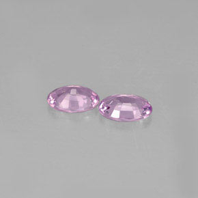 Gemas de zafiro violeta natural de  ct, corte óvalo, VVS