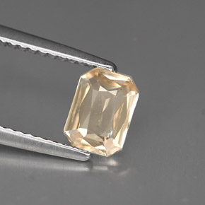 Zafiro naranja natural de 0,86 ct, corte esmeralda, VS