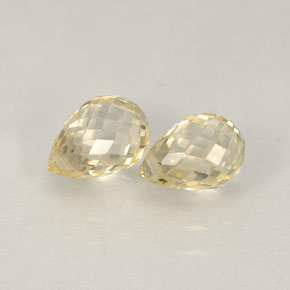 Gemas de zafiro amarillo natural de  ct, briolette, VVS