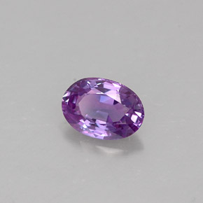 Zafiro violeta natural de 0,57 ct, corte óvalo, VVS