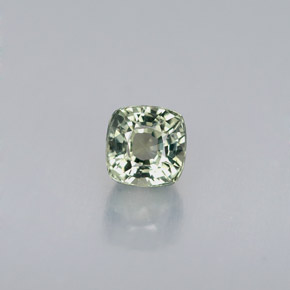 Zafiro verde natural de 0,64 ct, corte cojín, VVS