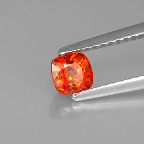 Zafiro naranja natural de 0,67 ct, corte cojín, VS