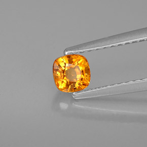 Zafiro naranja natural de 0,61 ct, corte cojín, VS