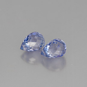 Gemas de zafiro azul natural de  ct, briolette, VS