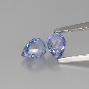 Gemas de zafiro azul natural de  ct, briolette, VS