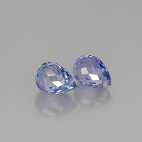 Gemas de zafiro azul natural de  ct, briolette, VS