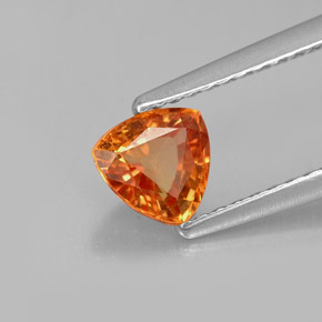 Zafiro naranja natural de 0,77 ct, trillón, VVS-VS