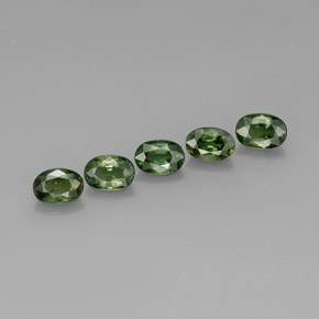 Gemas de zafiro verde natural de  ct, corte óvalo, VVS-VS