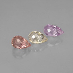 Gemas de zafiro multicolor natural de  ct, briolette, VVS