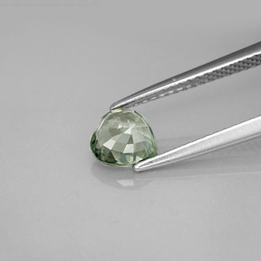 Zafiro verde natural de 0,96 ct, forma de corazón, VVS-VS