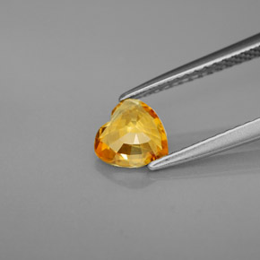 Zafiro amarillo natural de 0,88 ct, forma de corazón, VVS-VS