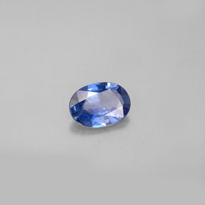 Zafiro azul natural de 0,77 ct, corte óvalo, VS