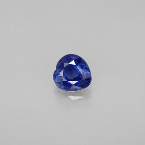 Zafiro azul natural de 0,43 ct, forma de corazón, VS